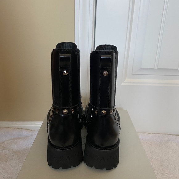 Casadei Stud-embellished platform boots - Picture 3 of 6